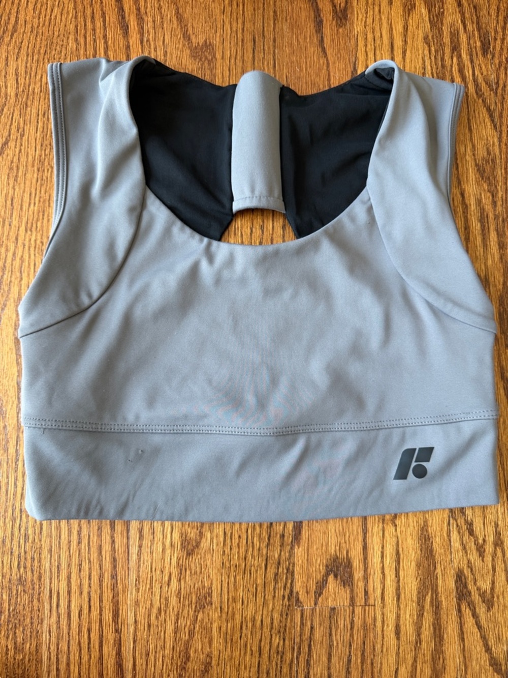 Forme Gray Sports Bra with Back Keyhole Medium